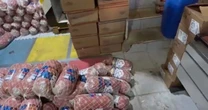 Como 7 toneladas de comida estragada tiveram a data de validade fraudada no interior de SP