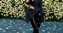 Fotos falsas geradas com IA colocam Katy Perry no MET Gala 2025, e cantora reage