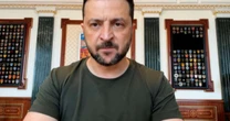 Zelensky acusa Rússia de matar 'até no dia da cúpula' no Alasca