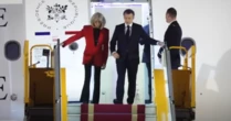 Especialista em leitura labial revela o que primeira-dama da França disse após 'tapa' em Macron