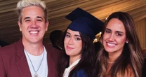 Rogério Flausino se emociona ao celebrar formatura da filha na Inglaterra: 'Uma conquista gigantesca'
