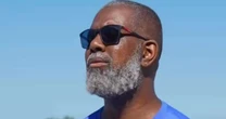 Péricles relata experiência com depressão: 'só sabia chorar e dormir'