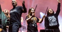 Fernanda Lira celebra encontro da Crypta com o Sepultura no palco: "prova de que é possível"