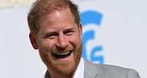 Harry e rei Charles III se reencontram em Londres após mais de 1 ano
