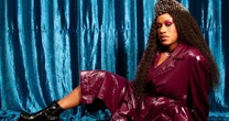 Stefanie leva álbum "BUNMI" ao The Town em show com participações especiais