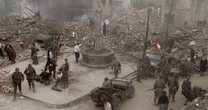 Você tem apenas 5 dias para ver uma das melhores séries de guerra na Netflix: Apenas 10 episódios que mudaram a história da TV