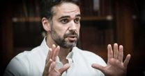 Leite diz estar 'absolutamente tranquilo' sobre acusação de Pimenta de 'autopromoção' em vídeo