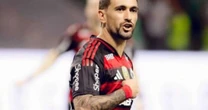 Arrascaeta faz publicação direcionada a De La Cruz e agita torcida do Flamengo