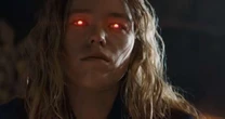 'Supergirl': trailer final traz Superman, Lobo e chegada da heroína à Terra; ingressos estão à venda