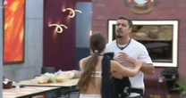 'Power Couple': Eike acusa Rayanne de cuspir nele após ser vetado