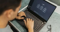 IA é aliada estratégica para mais de 70% dos profissionais