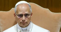 IA precisa ser "desarmada", diz papa em nova encíclica