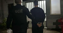 Suspeito é preso em flagrante por atacar companheira com querosene em Estância Velha