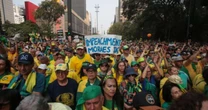 Flávio Bolsonaro protocola pedido de impeachment de Moraes no Senado; veja todos já apresentados