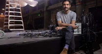 Caio Blat diz que ambiente de trabalho é ideal para viver romances: "Sempre me apaixonei em projetos que mudaram minha vida"