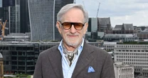 A opinião de Steven Spielberg sobre sucesso de 'Obsessão' e 'Backrooms'