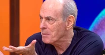 Ney Matogrosso relembra experiência intensa com terapia Fischer-Hoffman: 'Arranquei pedaço da mão de um homem'