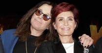 Sharon Osbourne rebate críticas por versão IA de Ozzy: 'não preciso do seu dinheiro'