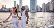 Ex-The Voice Xanddy se casa em iate e faz fortuna fora do Brasil: 'Travessia'