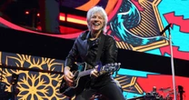 Jon Bon Jovi encerra show antes do fim e se desculpa: 'Não estão recebendo o meu melhor'