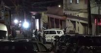 Homem armado mantém esposa refém dentro de casa em SP; polícia negocia soltura há quatro horas
