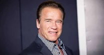 Arnold Schwarzenegger paga um dólar à Warner Bros há 29 anos para poder manter o objeto mítico de um de seus filmes de pior audiência