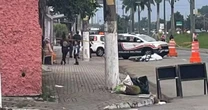 Criminoso morto em assalto em ponto de ônibus de Praia Grande era filho de policial