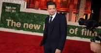Jeremy Renner relembra acidente quase fatal e revela que não queria ser ressuscitado