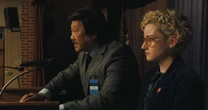 Onde assistir a 'A Hora do Mal', elogiado terror com Julia Garner?