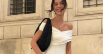 Bruna Marquezine e Sasha Meneghel fazem tatuagens juntas; veja fotos