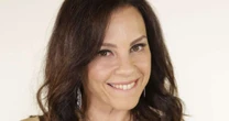 Entrevista | Carla Marins, a Joyce de 'História de Amor', mudaria final da personagem na novela da Globo: 'Buscaria...'