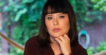 Atriz Mari Bridi retorna à TV Globo e levanta rumores de romance com coreógrafo da emissora