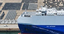 Europa tenta se proteger da 'enxurrada' de produtos chineses e evitar guerra comercial