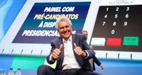 Caiado rebate Eduardo Bolsonaro citando personagens da Disney: 'Pateta da política brasileira'