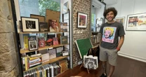 Primeira livraria 100% brasileira de Paris reúne livros, discos e atividades sobre a cultura do país
