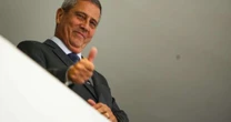 Moraes autoriza visitas de 24 parlamentares a Braga Netto na prisão