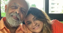 Gilberto Gil faz linda homenagem à filha durante sua volta aos palcos