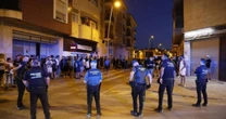 Protestos violentos anti-imigrantes têm presos na Espanha