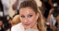 Dia das Mães: Gisele Bündchen posta primeiras fotos com filho bebê de 3 meses e web faz pedido crucial à modelo