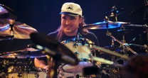 O baterista que fãs desejam de volta ao Pearl Jam