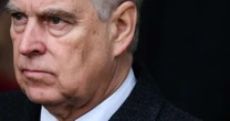 Andrew renuncia título na família real inglesa: como fica a linha de sucessão? Entenda