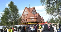 Ampliação de mina força mudança de igreja centenária na Suécia