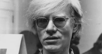 'Sem a família, o mundo nunca o conheceria', afirma diretor de documentário sobre Andy Warhol