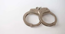 Jovem de 18 anos é presa suspeita de homicídio e tentativa de homicídio em São Gabriel