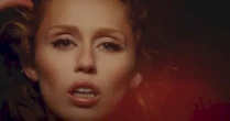 Sabia dessa? Miley Cyrus revela paixão pela música brasileira em entrevista
