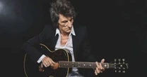 Ronnie Wood, dos Rolling Stones, anuncia show no Brasil com sua banda