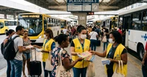 Manaus faz ação contra violência à pessoa idosa em terminal de ônibus