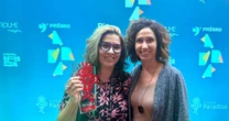 Keka Reis recebe Prêmio Paradiso de Roteirista no ABRA