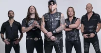 Metallica, Pantera, Motörhead e mais se unem para homenagear clássico do Metal