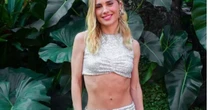 Público avalia looks dos famosos na festa de Carol Dieckmann: 'Alguém avisa...'